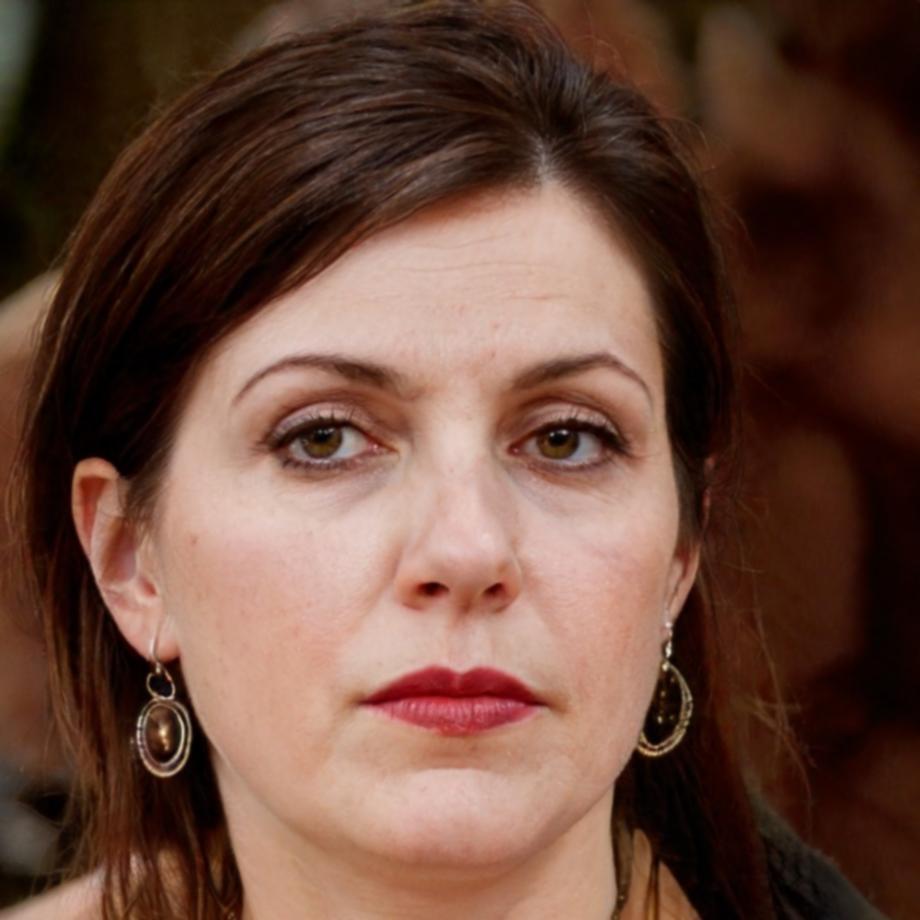 Oksana Verlan, senior editor and production lead